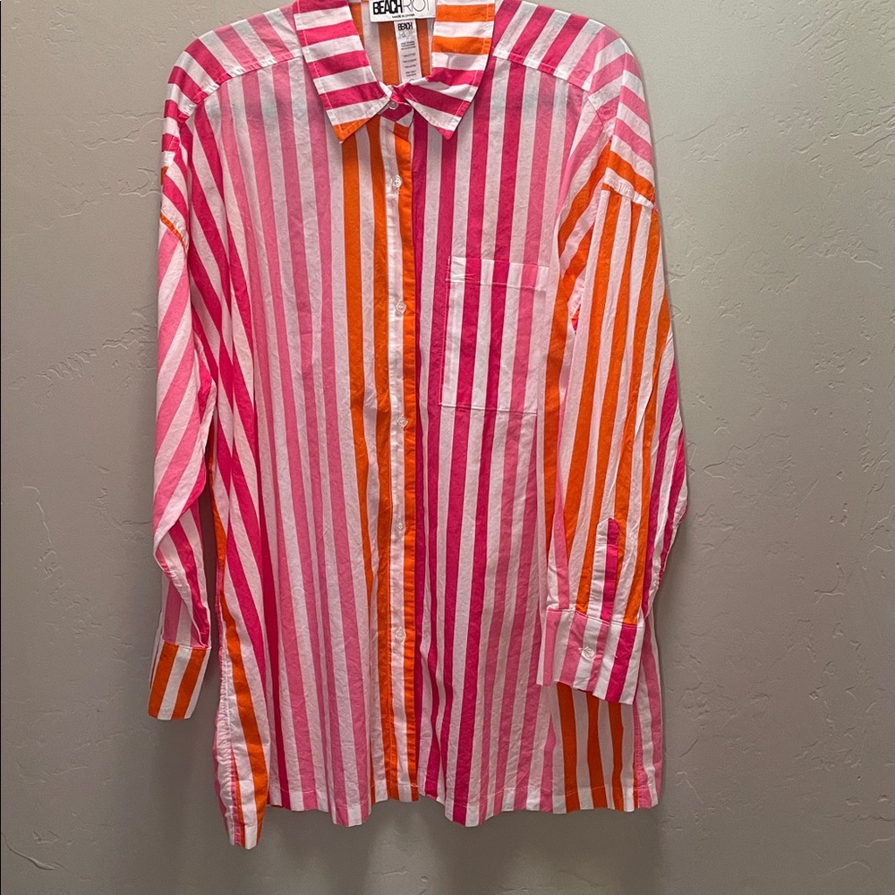Beach Riot Button Down Top - Picture 3 of 5